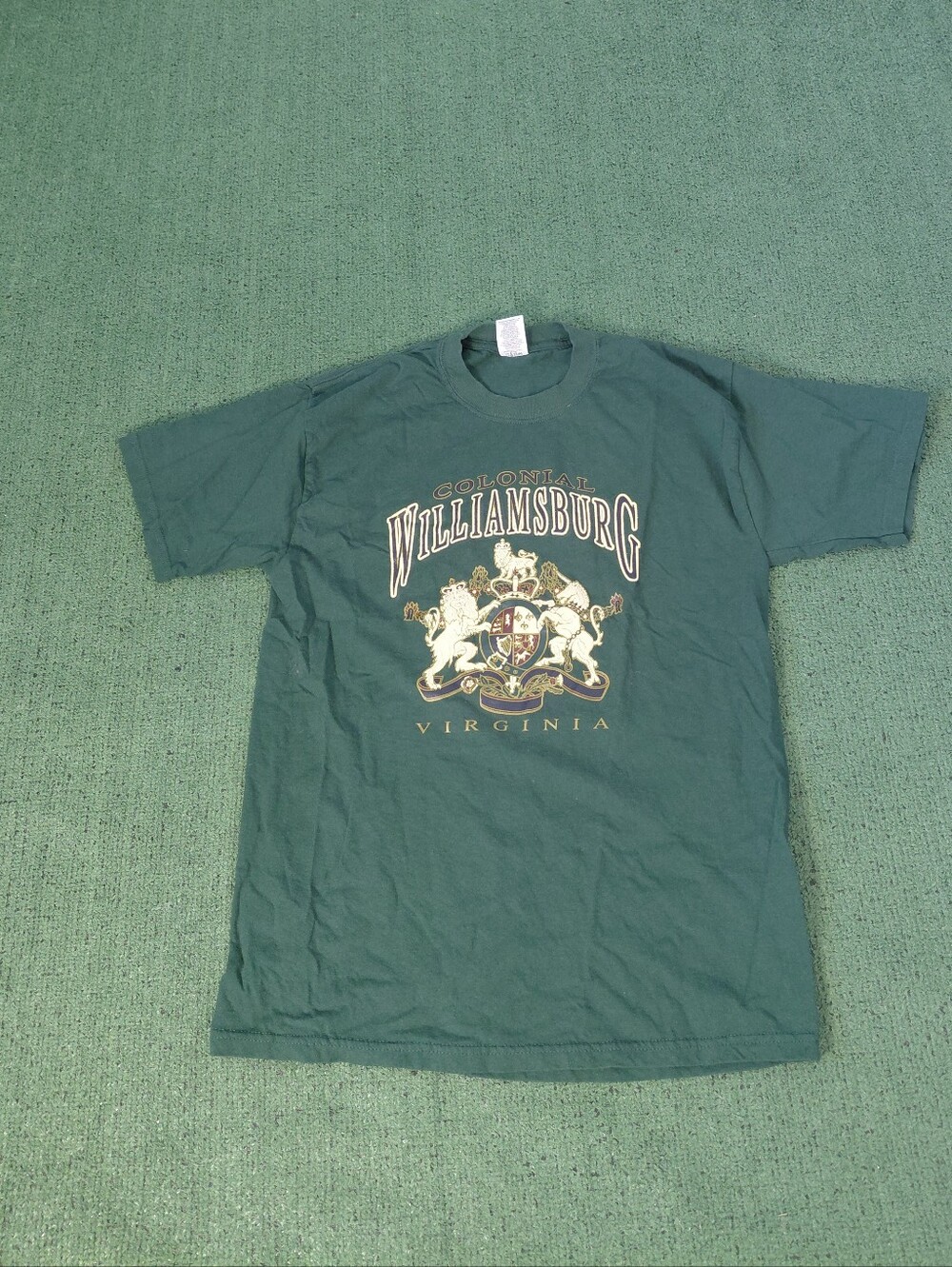 VINTAGE 2002 Colonial Williamsburg Virginia City Y2K Dark Green T Shirt Sz Large